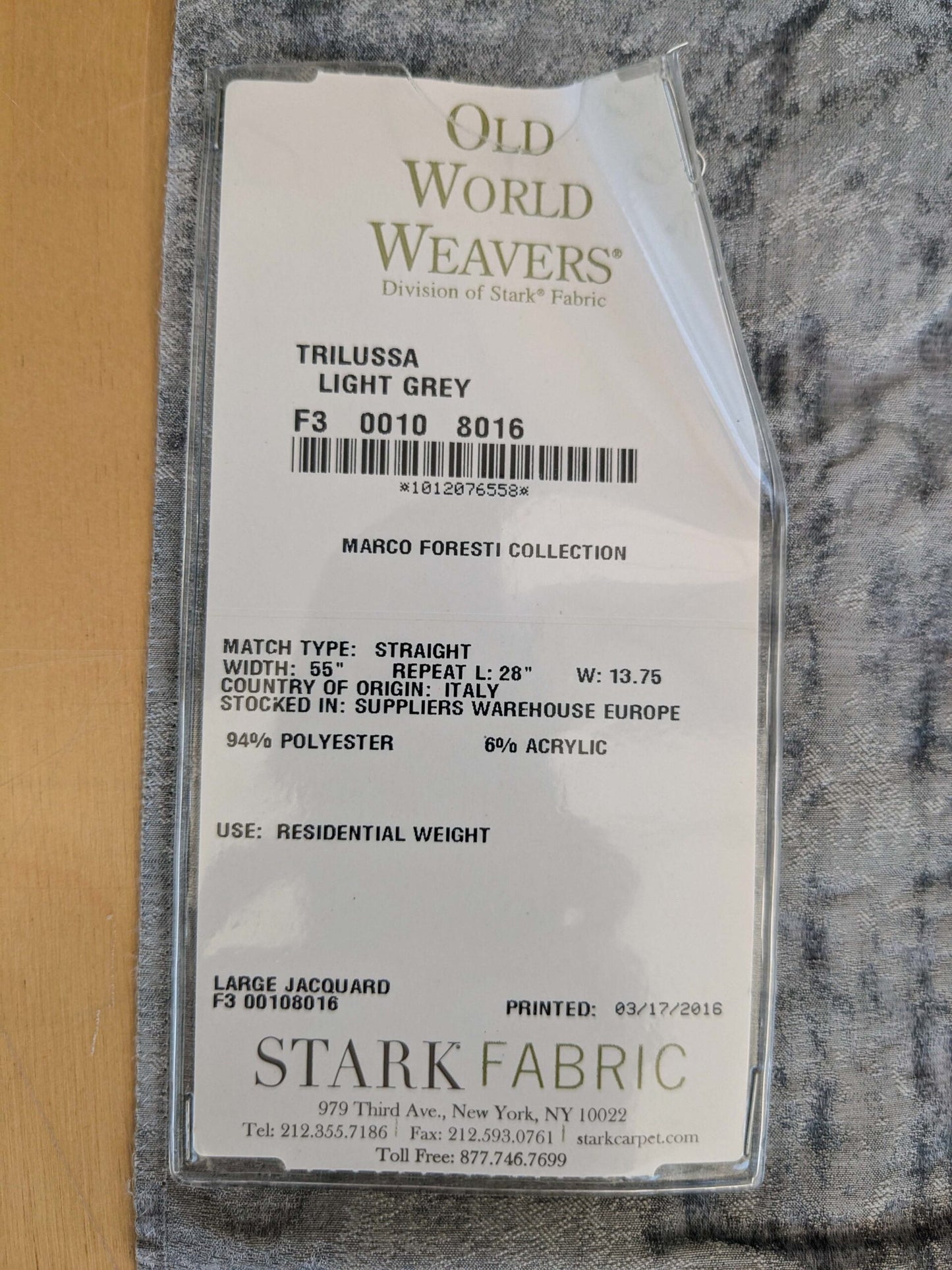 79 EV37 27" x 26" Old World Weavers Trilussa Light Grey Abstract Large Jacquard