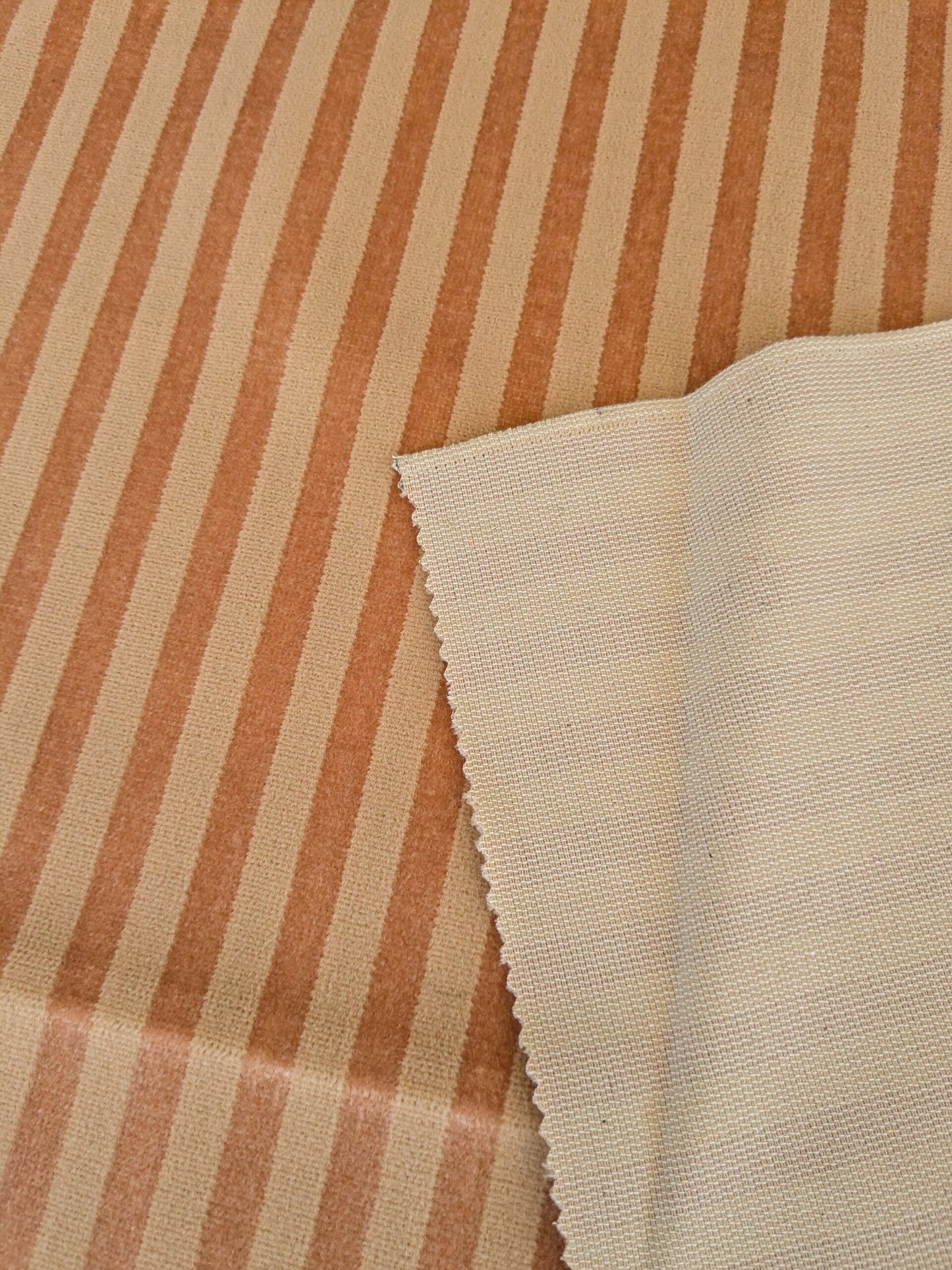 84 EV37 20" x 27" Fonthill Colline Peach Velvet Stripe