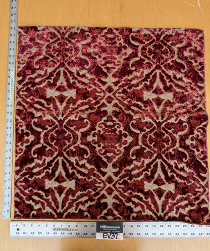 95 EV37 26" x 26" Scalamandre Palazzo Velvet Red Beige Cut Velvet Damask Renaissance MSRP USD 494/y