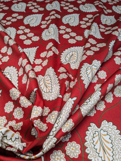 By Yd Scalamandre Winslett Red Brown White  Hand Printed in Italy MSRP$160/Y