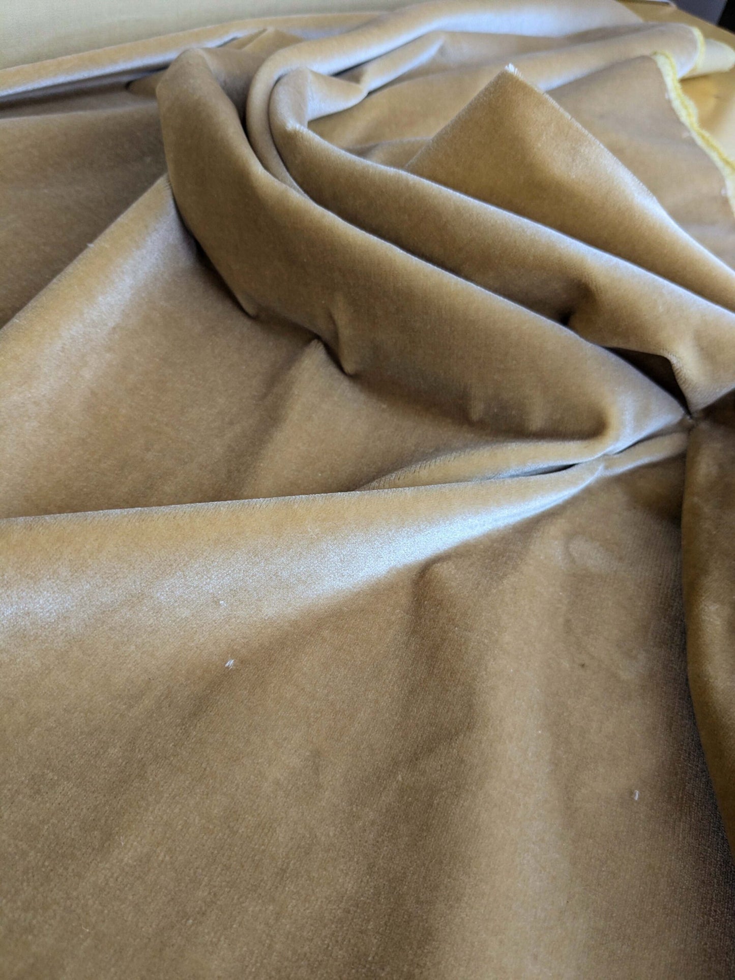 Queen's Silk Velvet Golden Moleskin Gold Brown Radiance Highest Quality Heavy 39,000+ martindale MSRP USD 728/Yard