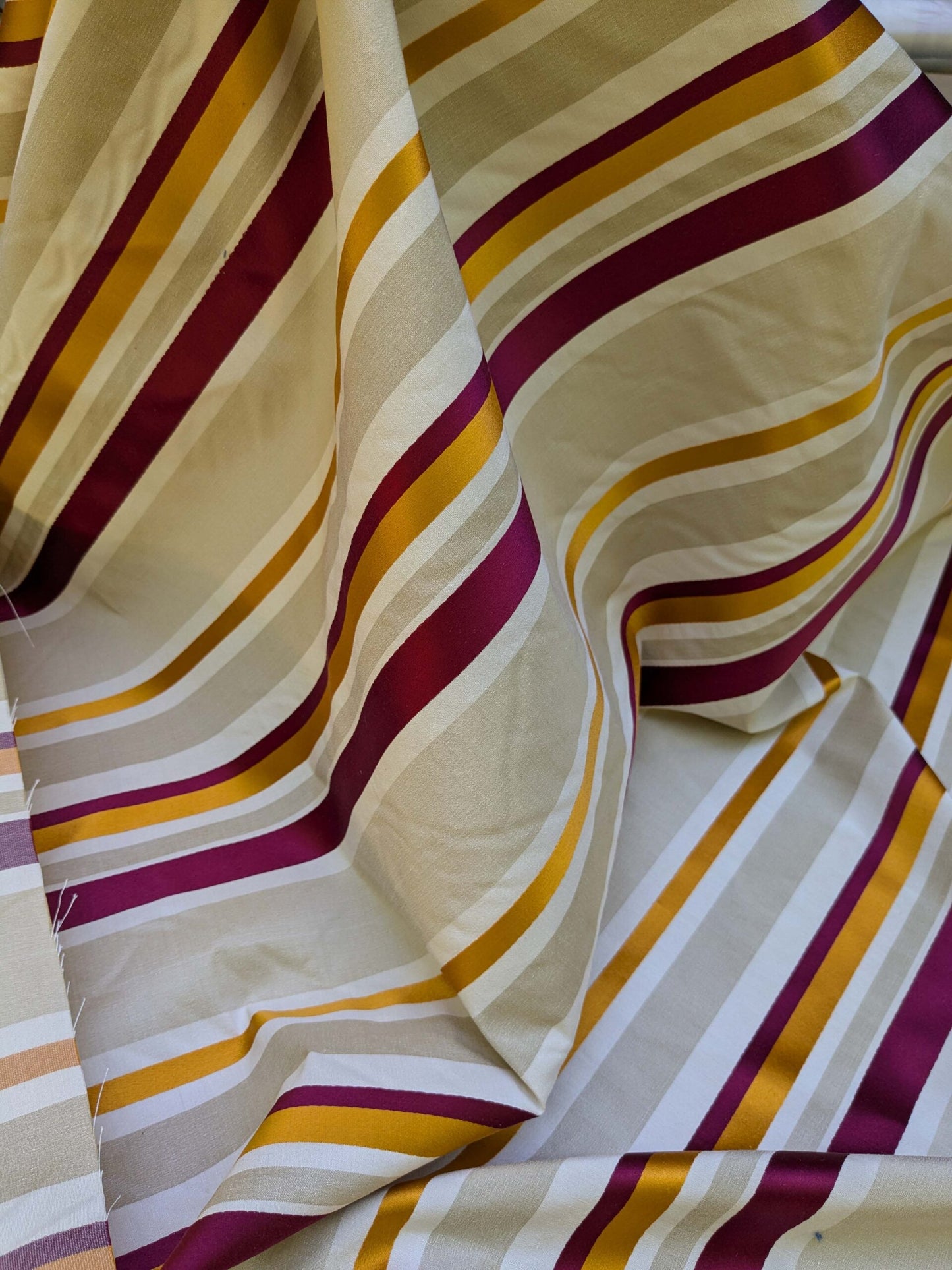 Scalamandre Tango Tangerine/Multi Orange Red Beige White Stripe MSRP USD 324/y