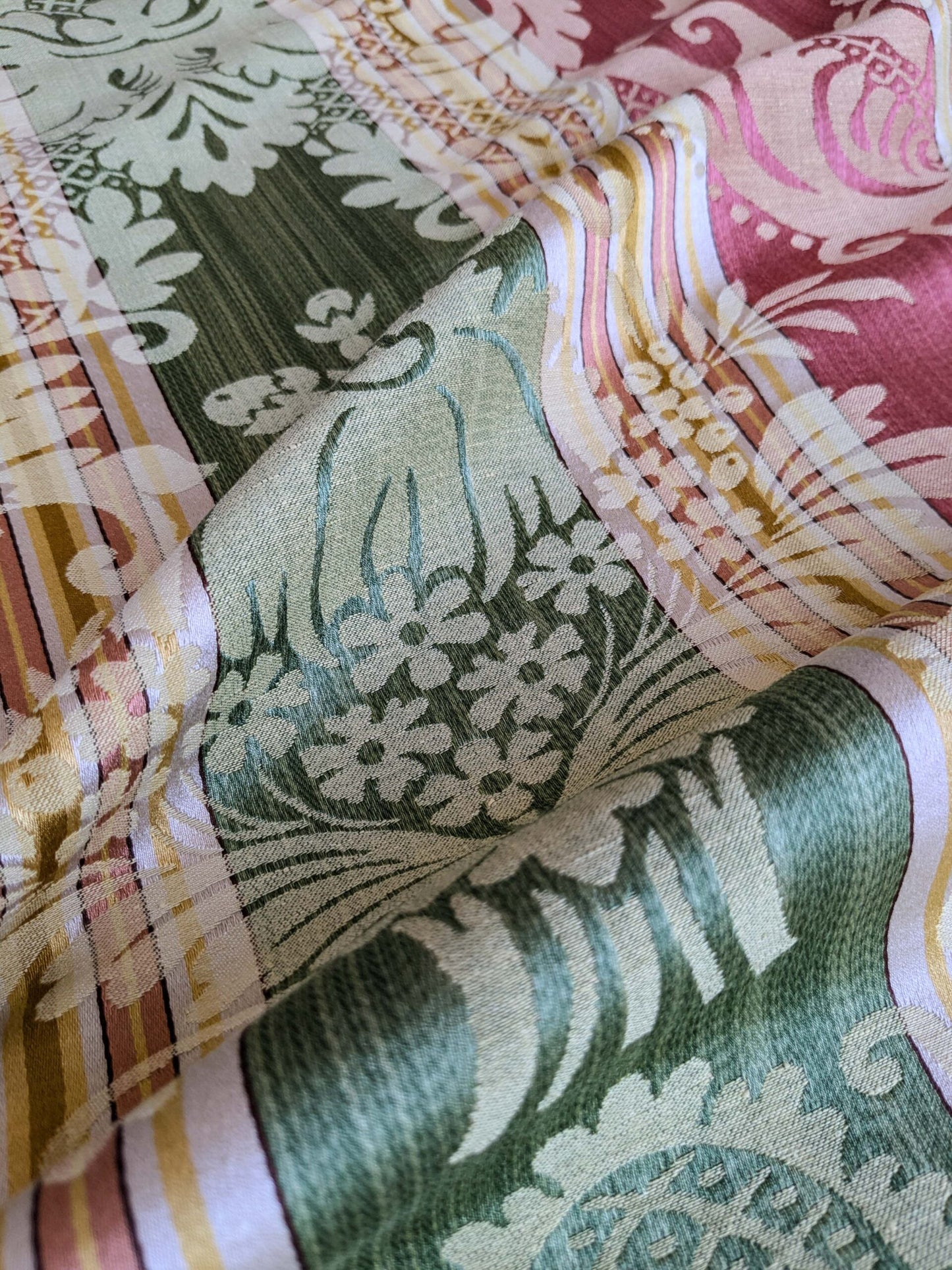 2.9y Scalamandre Lelievre lourmarin Mousse Tomette Medallion Damask Renaissance Stripe Green Red Historic MSRP USD950/y