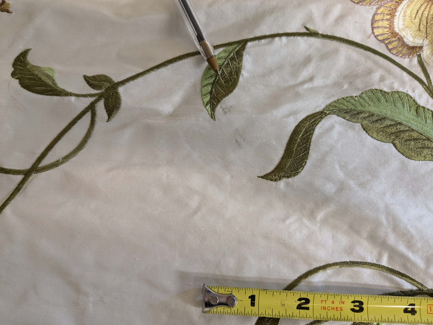 2.4y Scalamandre Floral Botanical Beige Green Pink French Court Historic Embroidery DEFECT!