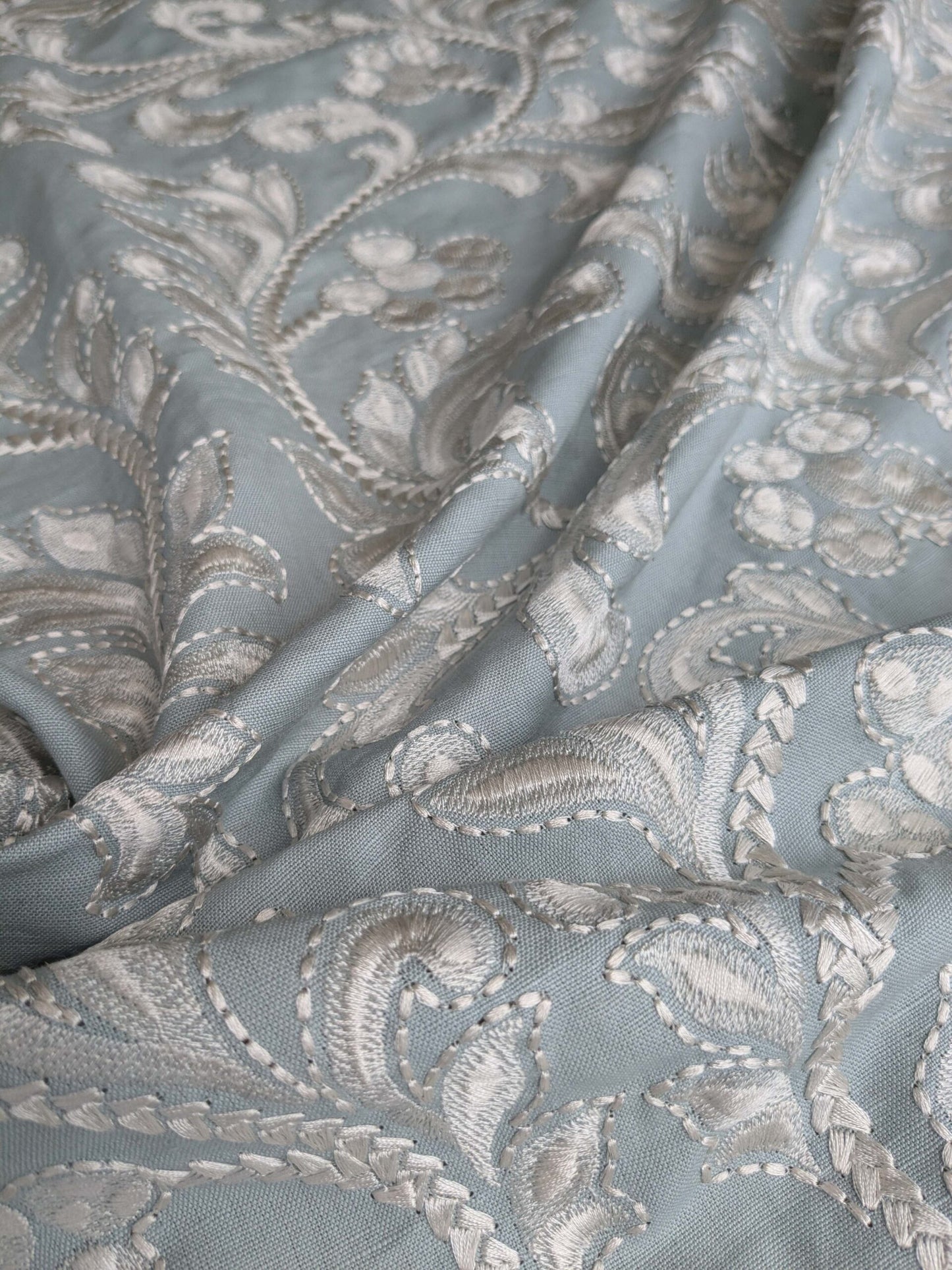 by yard Scalamandre Chiara Embroidery Floral white on Gray MSRP USD 576/Y