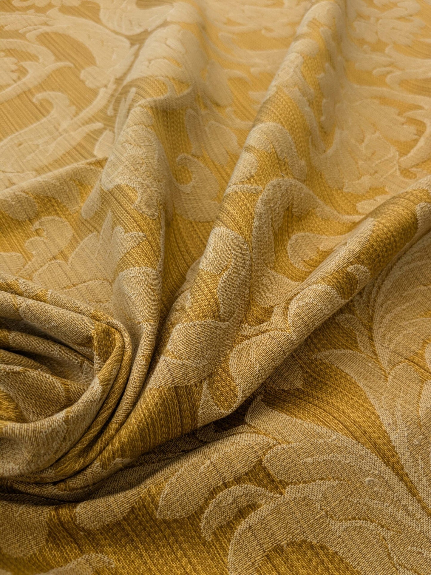 by yard Scalamandre Golden Baroque Renaissance Damask Fabric Pattern