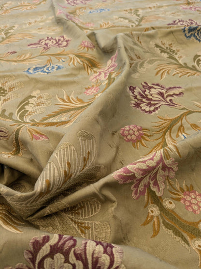 1.5y Old World Weaver VIVIANA French Lace Carnation Lampas Brown MSRP USD328/Y