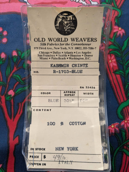 2.8y Scalamanndre Animals Figurative Tiger Botanical Red Green on Blue