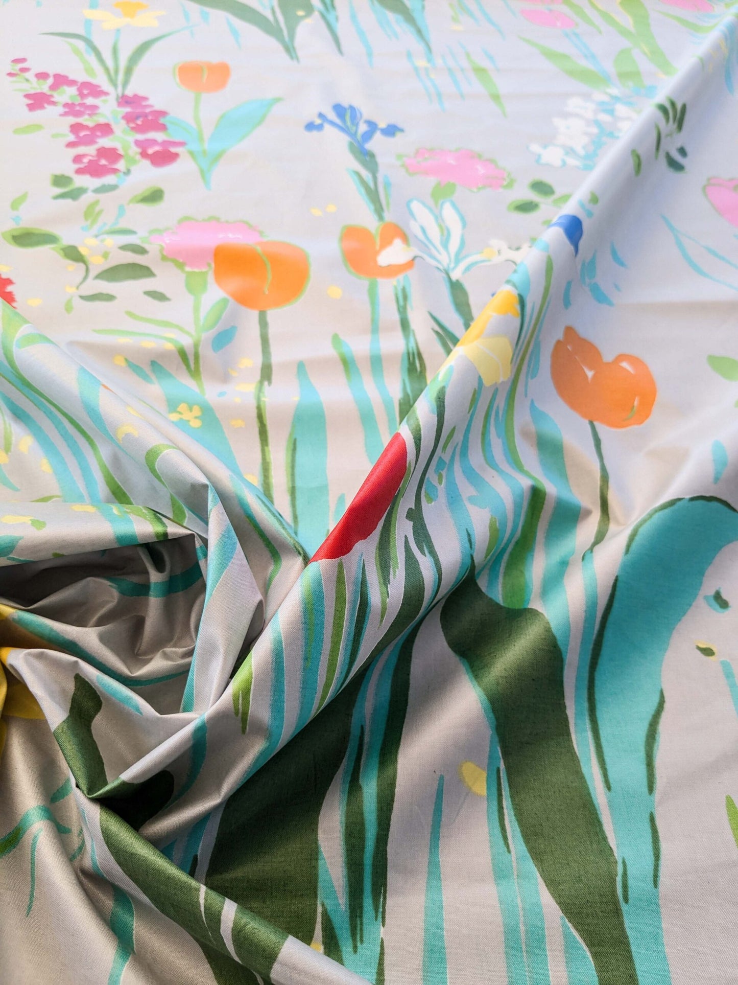 2 yards Scalamandre Flowers Art Deco Children Tulips on Gray