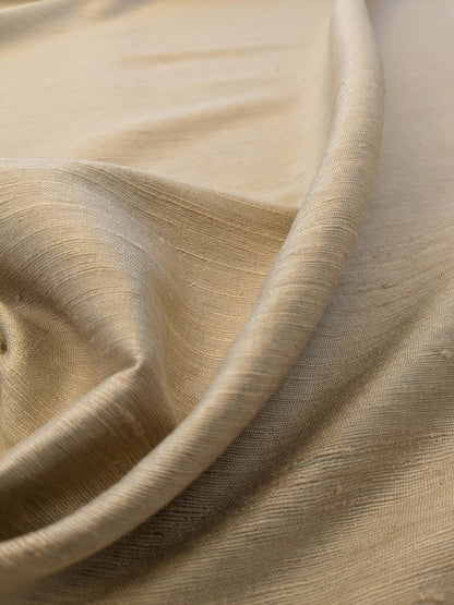 Scalamandre Vienne Texture Beige Silk Solid Texture MSRP USD 276/y