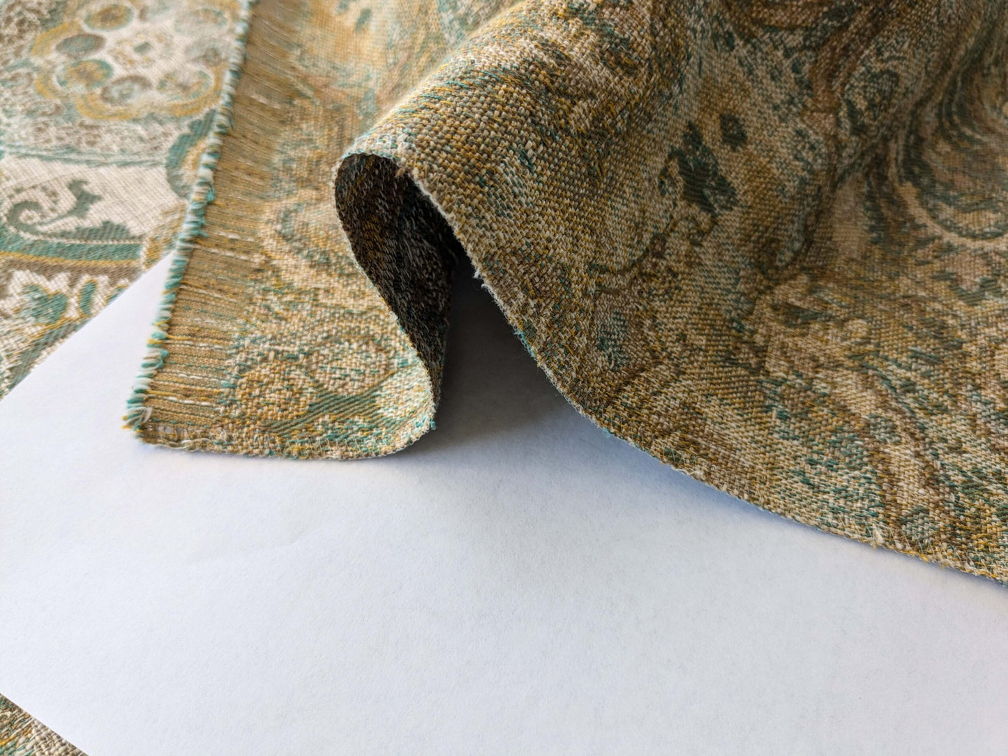 9 EV38 Scalamandre VELORUM Nile Sun Abstract Medallion Paisley MSRP USD236/y  2.4y x55"wide