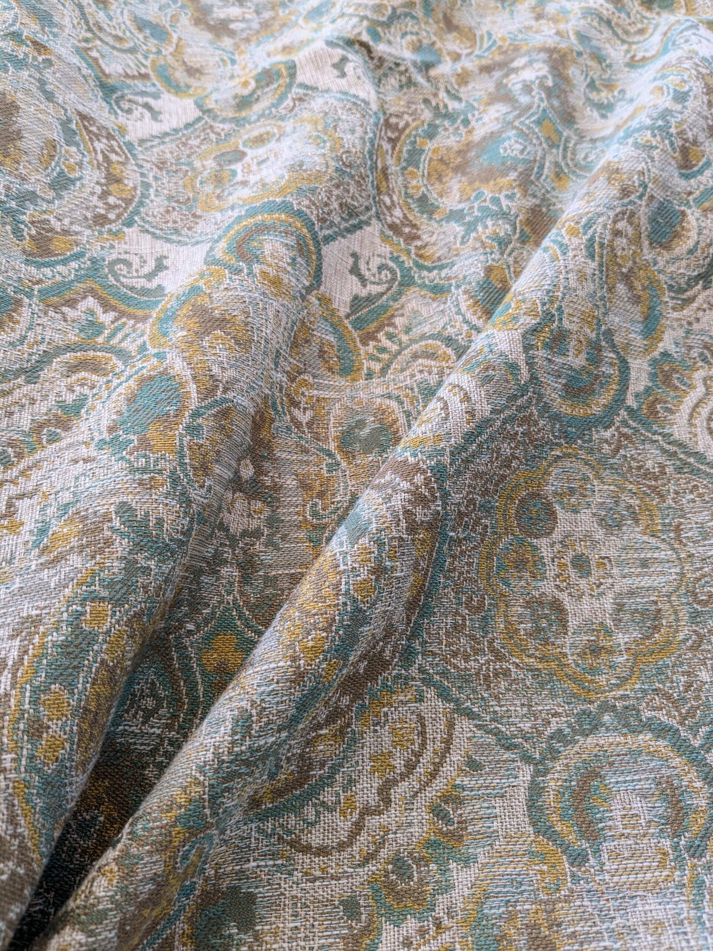 9 EV38 Scalamandre VELORUM Nile Sun Abstract Medallion Paisley MSRP USD236/y  2.4y x55"wide