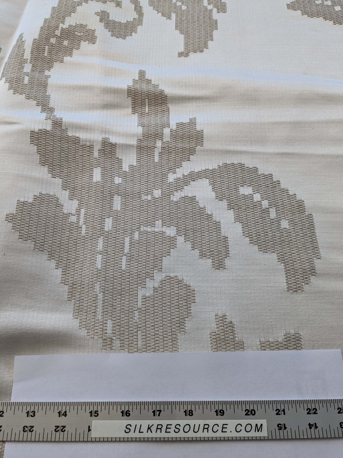 10 EV38 Lelievre Scalamandre Asuka Jacquards / Wovens Cream White Abstract Botanical 2.2y x 56"wide MSRP USD 688/Y