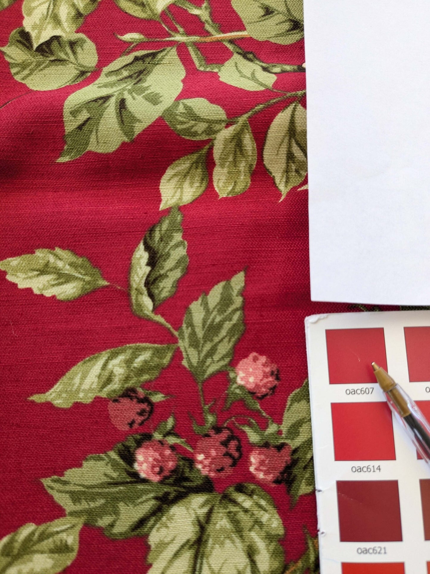 14 EV38 Scalamandre Upland Hand Printed Union Cloth Straw Red Floral Bird Turkey Country Toile 1y x 53" wide