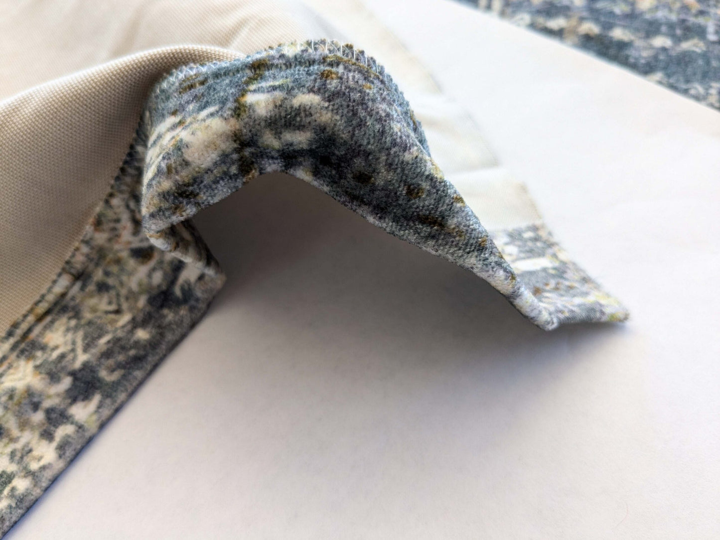 19 EV38 1.2yard x 57" Scalamandre Old World Weavers Travertine Grotto Silverpoint Velvet Abstract  MSRP USD256/y