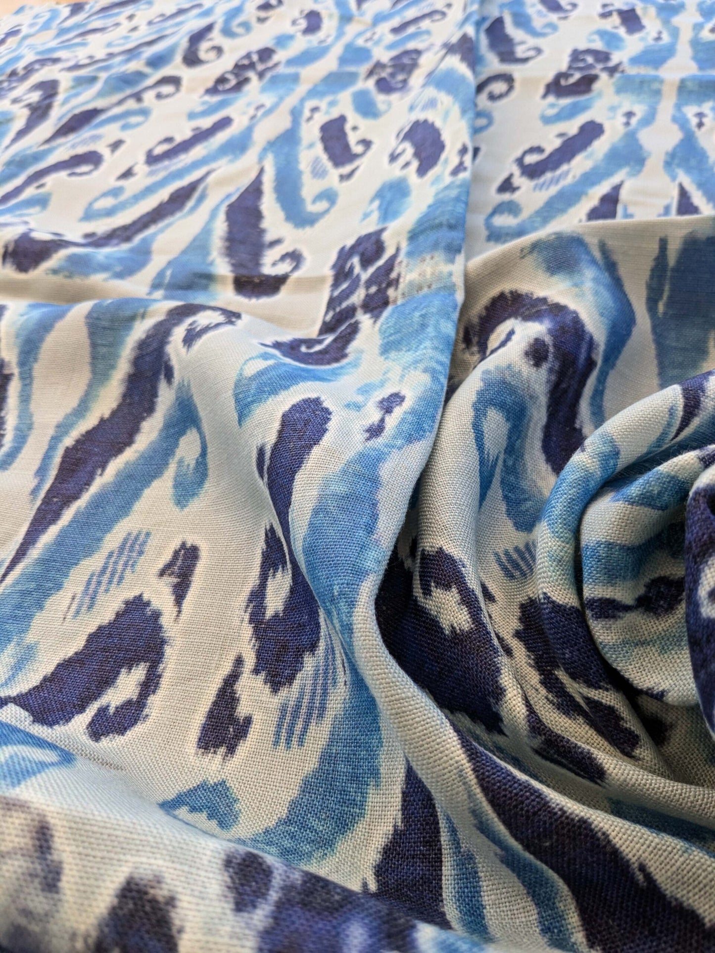 26 EV38 Scalamandre Moorea Island Indigo Blue Tan Linen Print 1.5yards x 53"