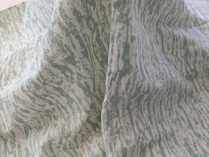 34 EV38 Scalamandre Strie Abstract Aqua White 2.1y