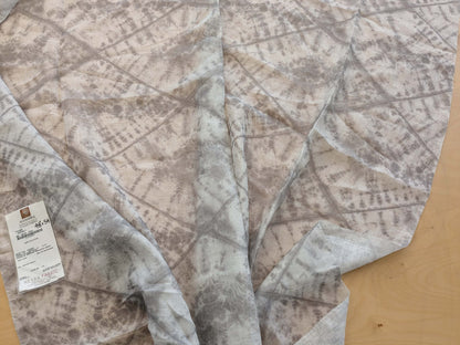 43 EV38 Scalamandre Alhambra Itajime Asphalt Linen Gray White Sheer Diamond 1.3y x 54"wide