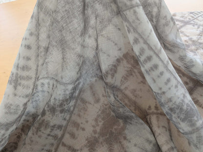 43 EV38 Scalamandre Alhambra Itajime Asphalt Linen Gray White Sheer Diamond 1.3y x 54"wide