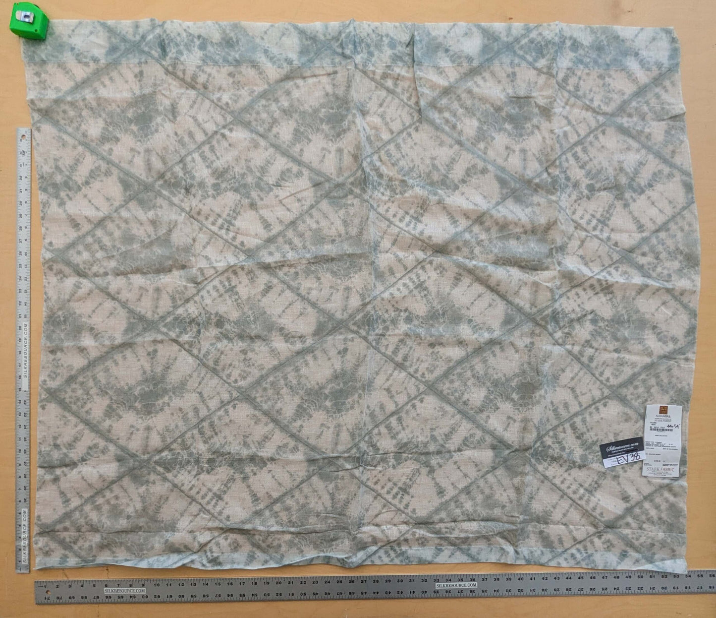 44 EV38 Scalamandre Alhambra Itajime Mint Linen Blue White Sheer Diamond 1.2y x 54"wide