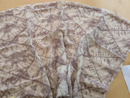 45 EV38 Scalamandre Alhambra Itajime Purple Linen White Sheer Diamond 33" x 54"wide