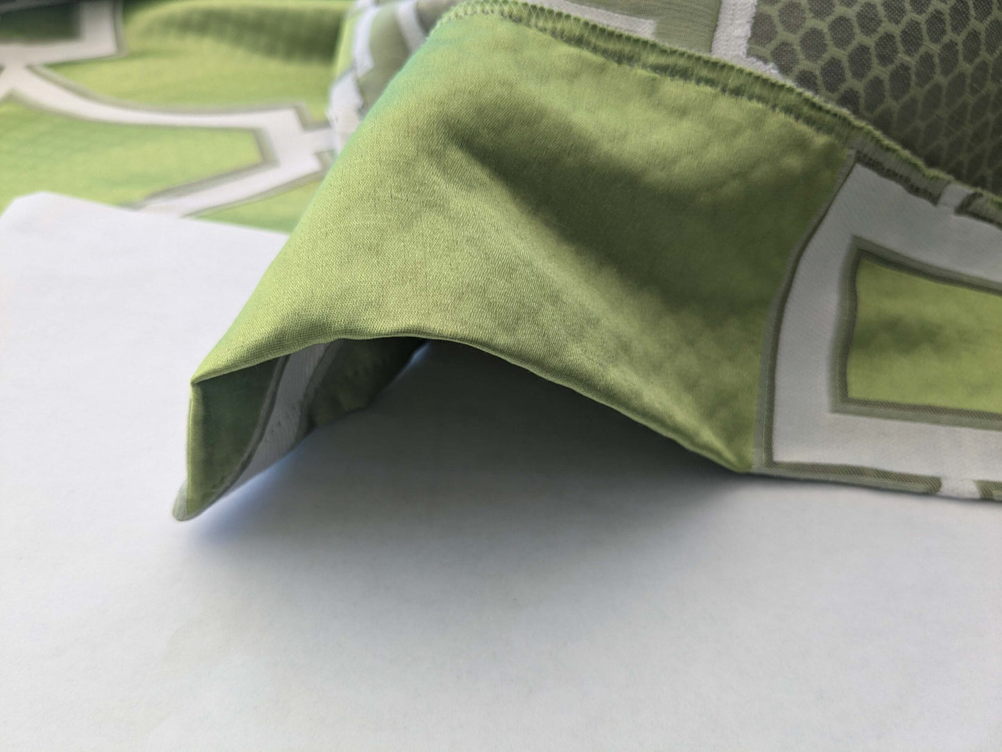 4 EV39 Scalamandre Circle Fret Absinthe Green Jacquard Fretwork Lattice MSRP USD264/y 1.2y