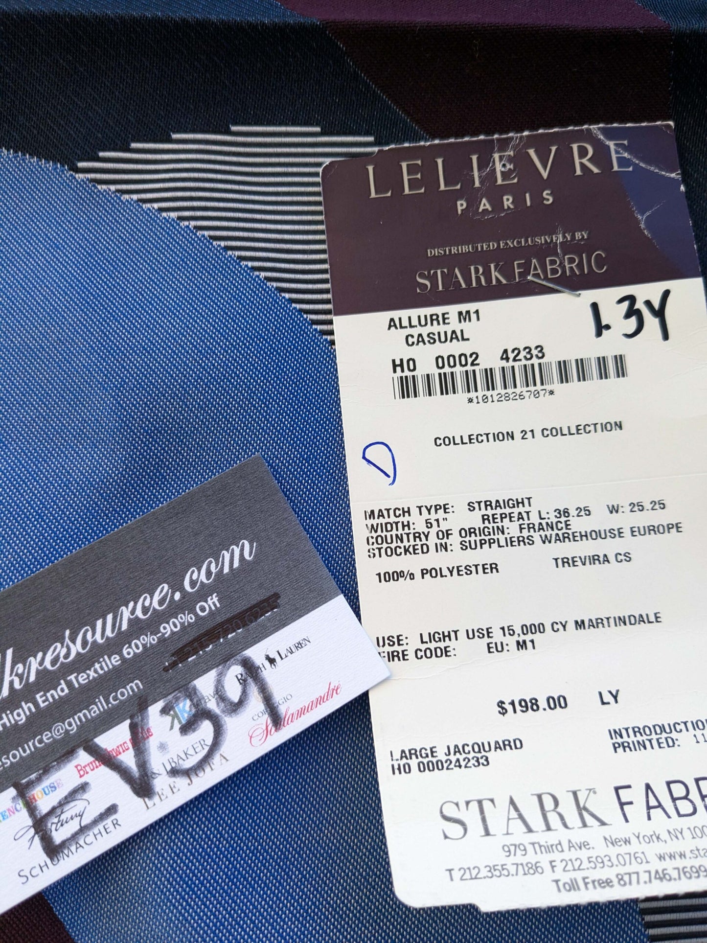 13 EV39 1.3y Lelievre Paris Allure M1 Casual Blue Red White Large Jacquard Abstract Graphic MSRP USD574/y