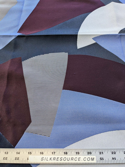 13 EV39 1.3y Lelievre Paris Allure M1 Casual Blue Red White Large Jacquard Abstract Graphic MSRP USD574/y