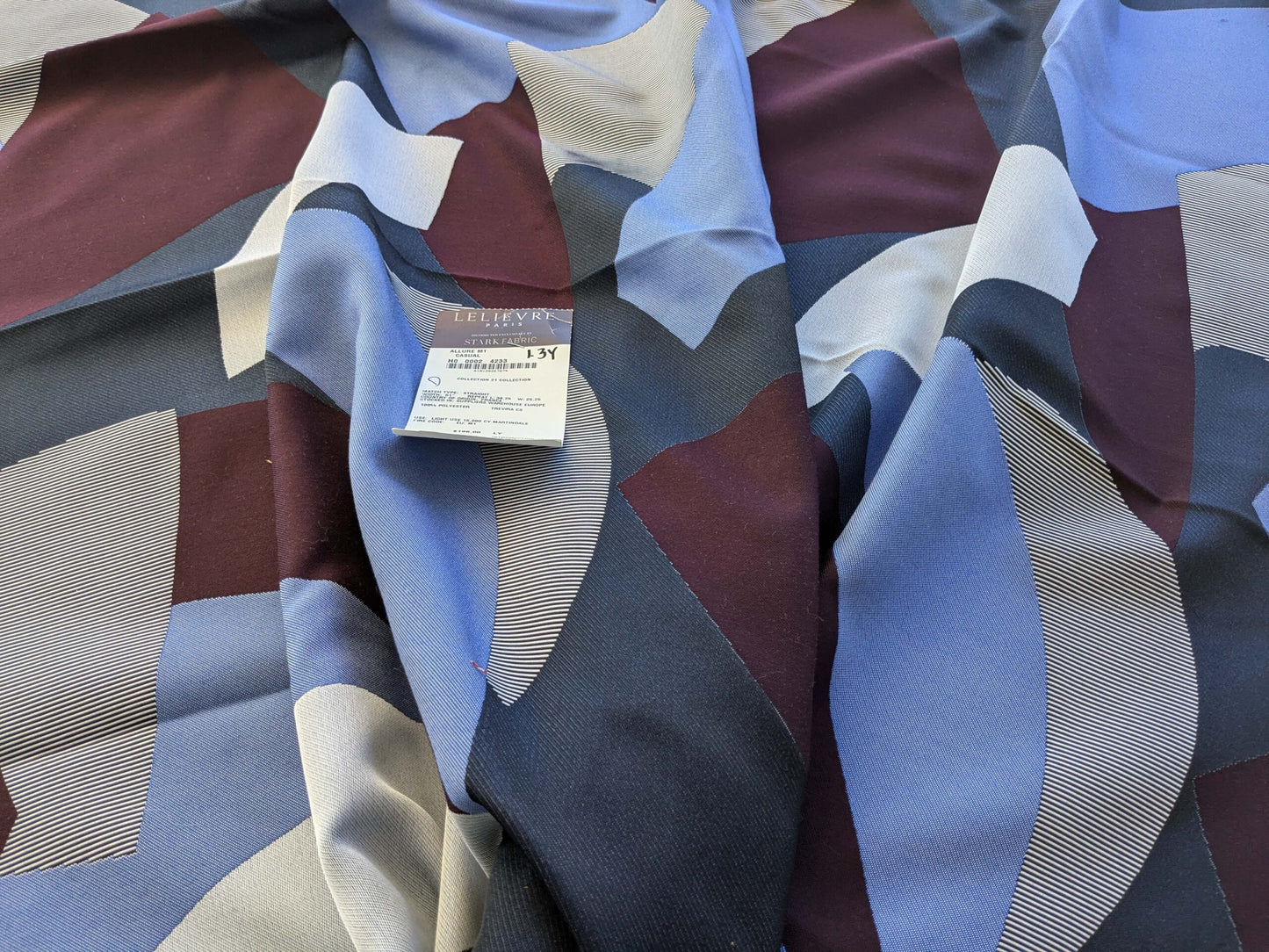 13 EV39 1.3y Lelievre Paris Allure M1 Casual Blue Red White Large Jacquard Abstract Graphic MSRP USD574/y