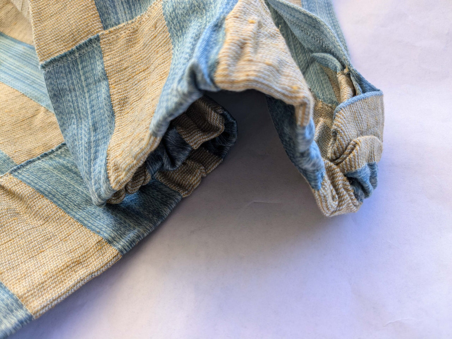 15 EV39 2.5y Scalamandre Fleur Des Indes Stripe Blue Beige