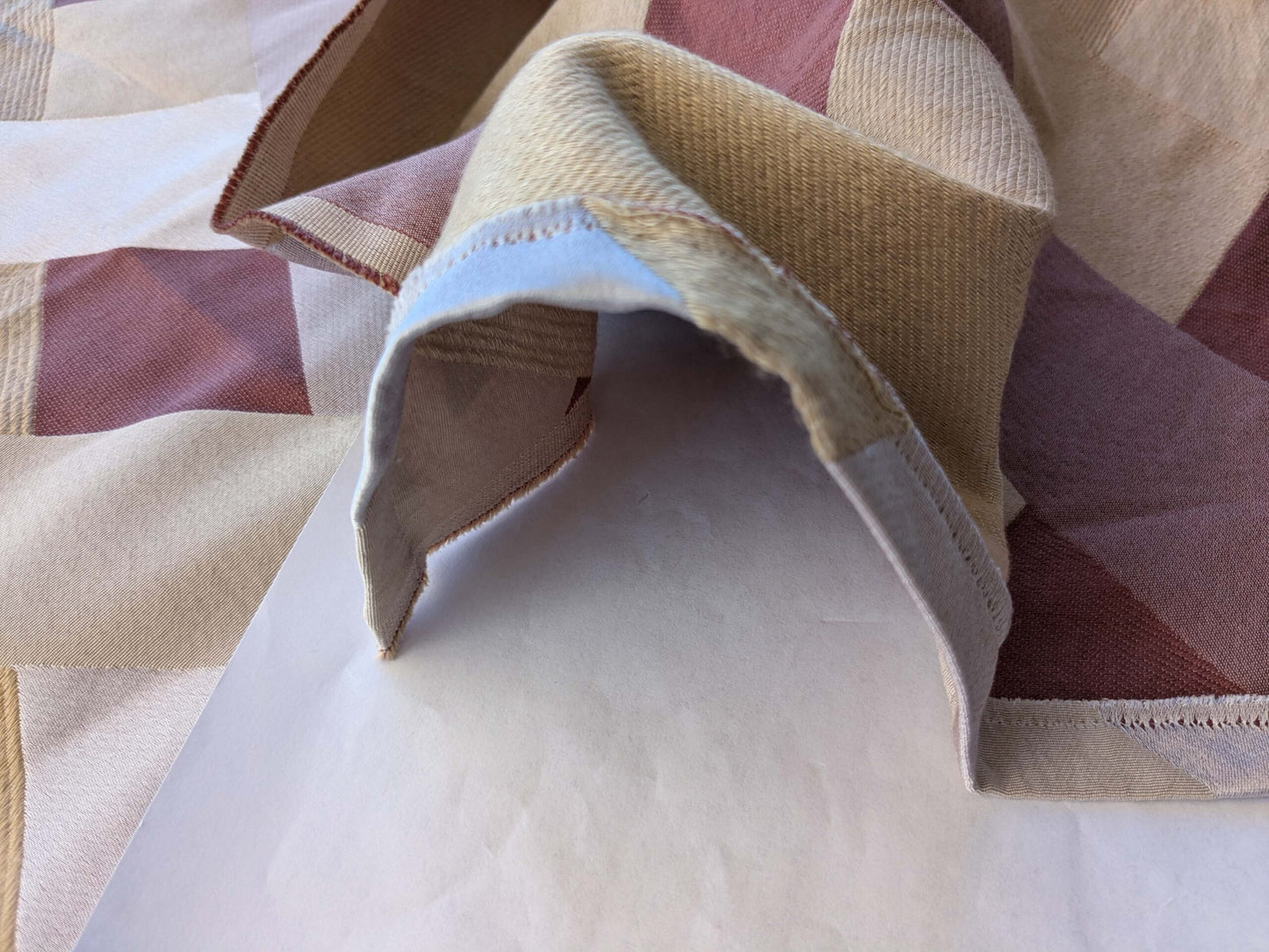 16 EV39 Scalamandre 2.4y Lelievre Paris M1 Poudre White Yellow Diamond Geometric Jacquard MSRP USD 500+/y