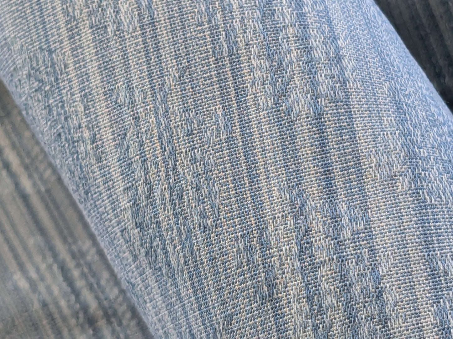 19 EV39 2.4y Scalamandre Petite Fleur Strie Blue Damask  Floral Cotton Viscose Solid