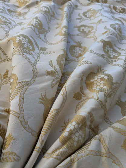 22 EV39 2yards Colony Melograno Coordinato Gold Beige Floral Lampas Fruits Upholstery fabric
