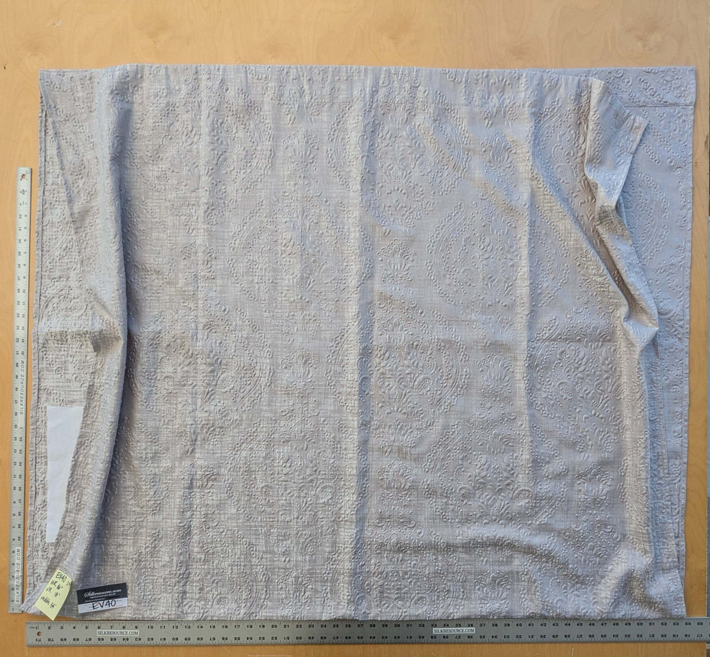 4 EV40 2.4 yards x 54"  Scalamandre Jacquard Gray Medallion Art Deco Pebbled Raised Abstract