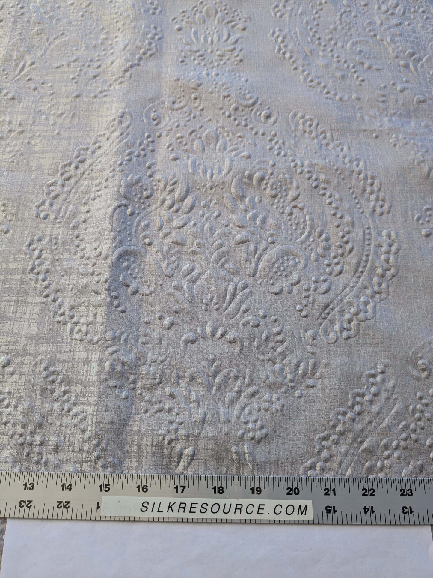 4 EV40 2.4 yards x 54"  Scalamandre Jacquard Gray Medallion Art Deco Pebbled Raised Abstract