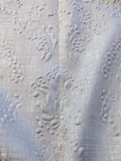 4 EV40 2.4 yards x 54"  Scalamandre Jacquard Gray Medallion Art Deco Pebbled Raised Abstract