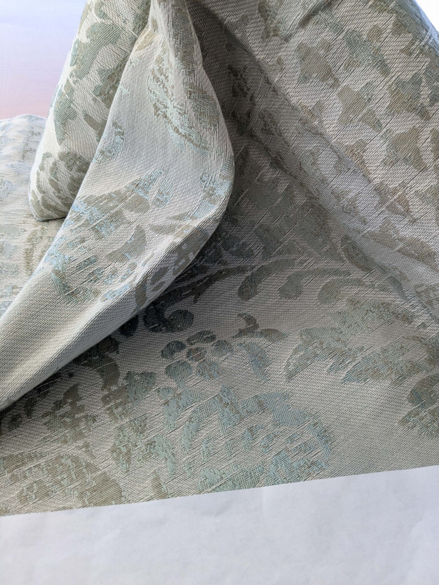 7 EV40 32" x 57 wide Scalamandre Gray Damask Medallion Renaissance