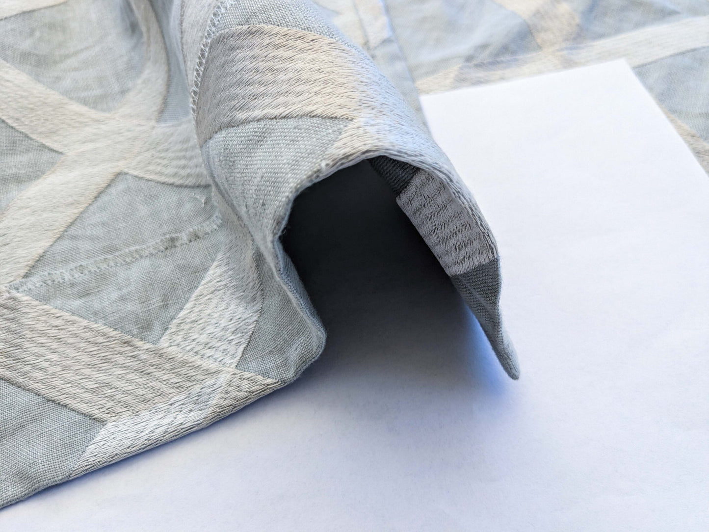 5 EV41 1.2yd x 51"w Scalamandre Lattice Embroidery Zinc Gray Linen Viscose Diamond Geometry