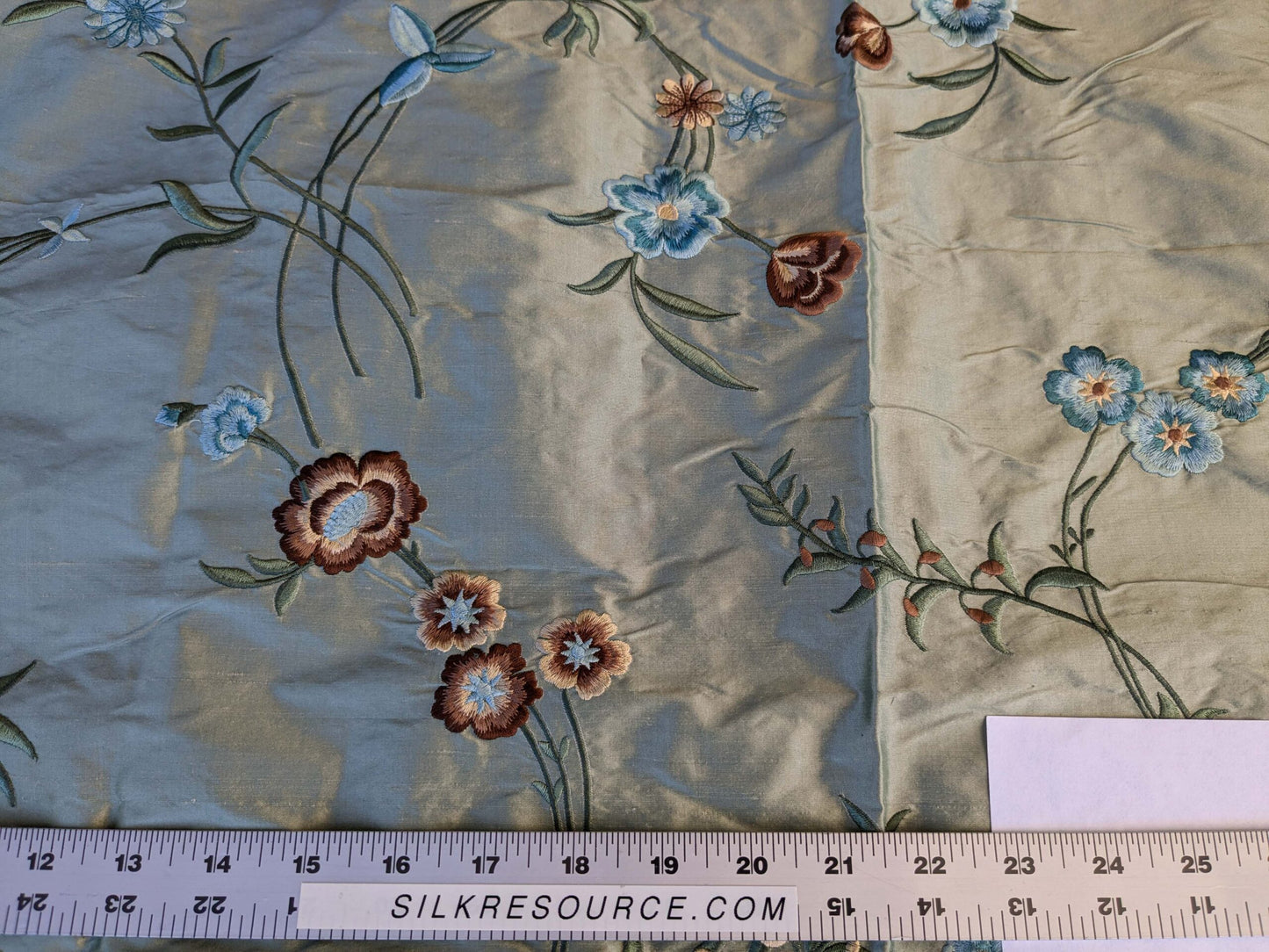 10 EV42 2.4y x 54"w Scalamandre Chahna in Day Lily Gray Silk Embroidery Blue Green Brown daisy Rose Vine &amp; Flower MSRP USD344/y