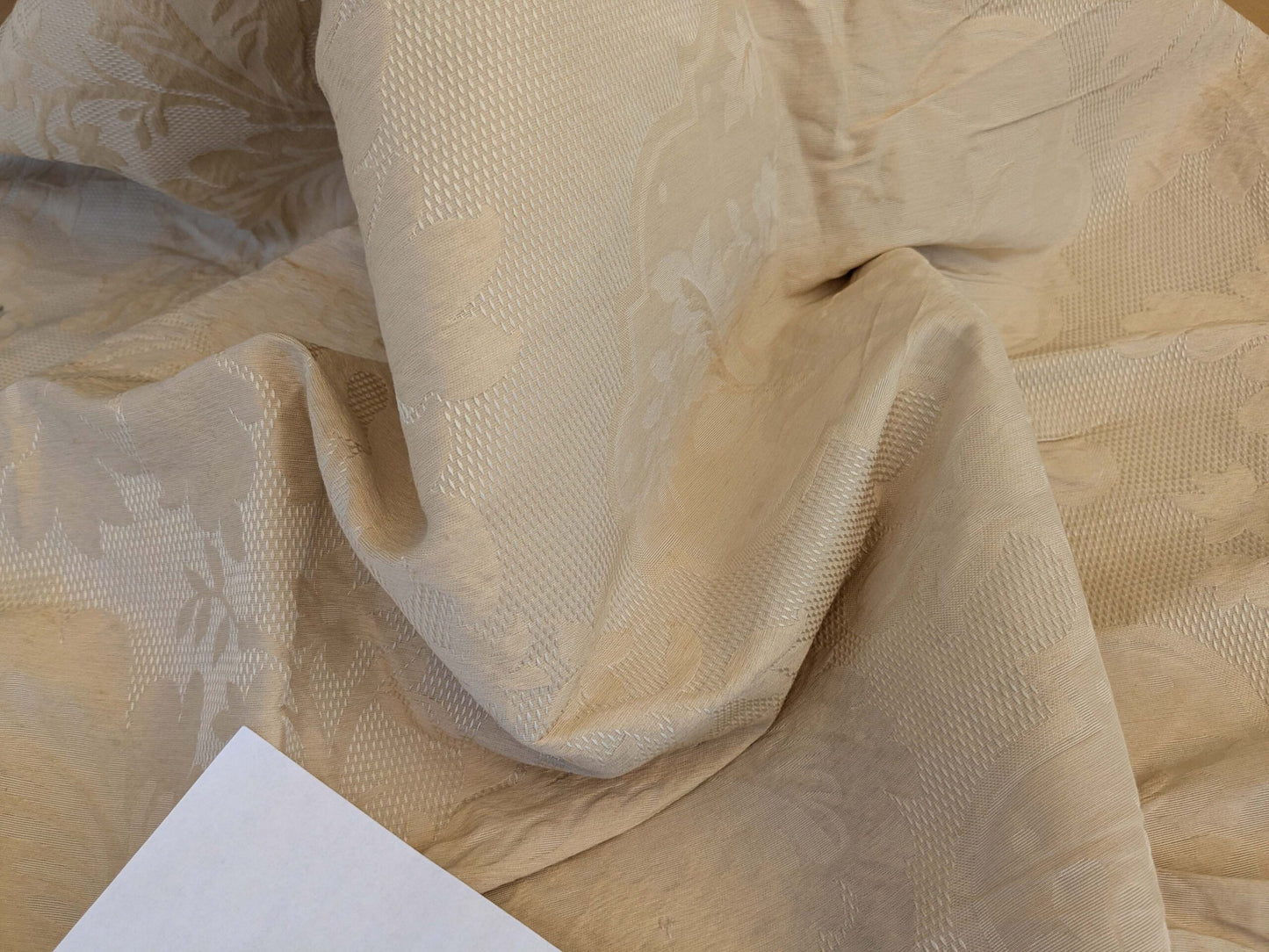 18 EV42 2.4y x 56"w Scalamandre Kilfane Beige Damask Floral Renaissance Silk Blend