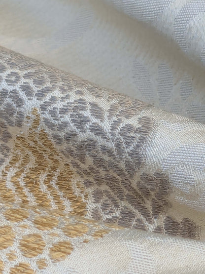 25 EV42 2.4y x 52"w Scalamandre Colony Vivaldi Silver Gold on Ivory Silk Lampas Botanical Foliage MSRP USD 640/y