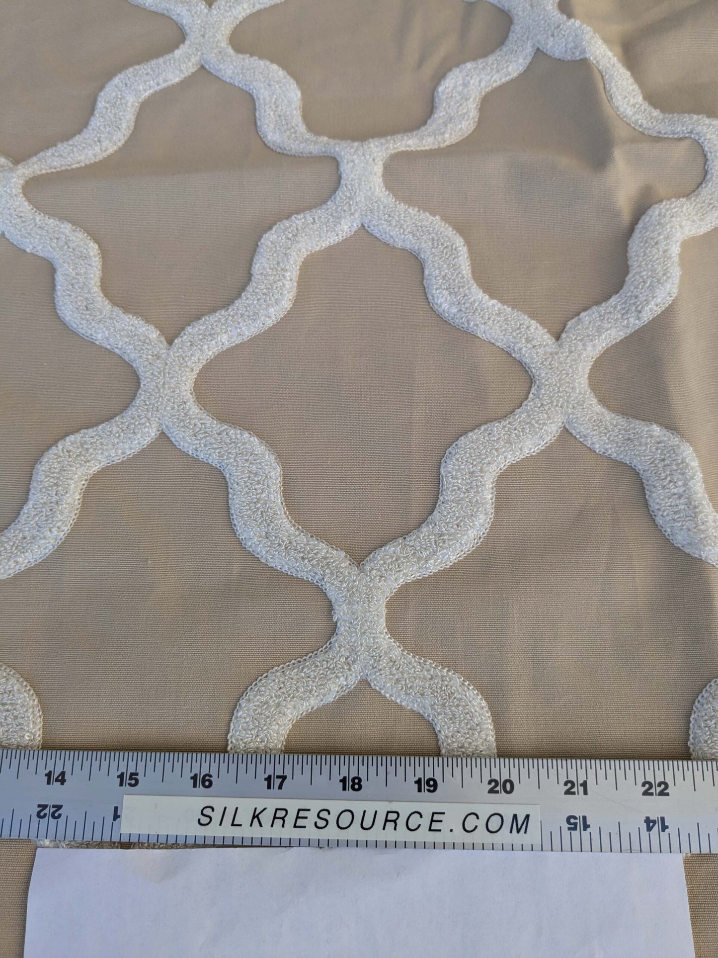 4 EV44 1.2y x 54" Scalamandre Fonthill Astley Boucle Biscuit Brown White Cream Diamond Ogee MSRP USD 338/Y