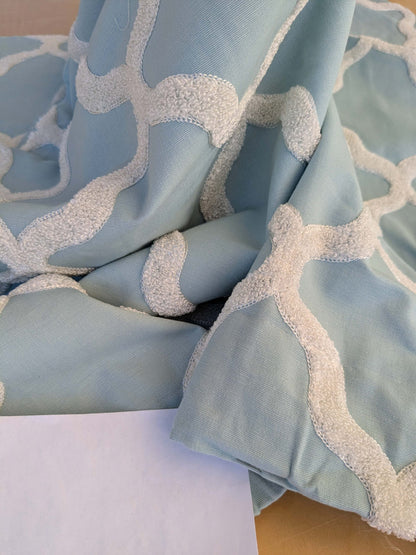 5 EV44 1.2y x 54"w Scalamandre Fonthill Astley Boucle Blue White Cream Diamond Ogee MSRP USD 338/Y