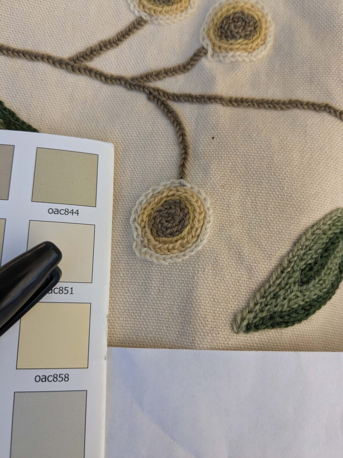 13 EV44 2.2yd x 55" Scalamandre Antoine Blue and White Wool Crewel on Cotton Embroidery  MSRP USD 338/Y