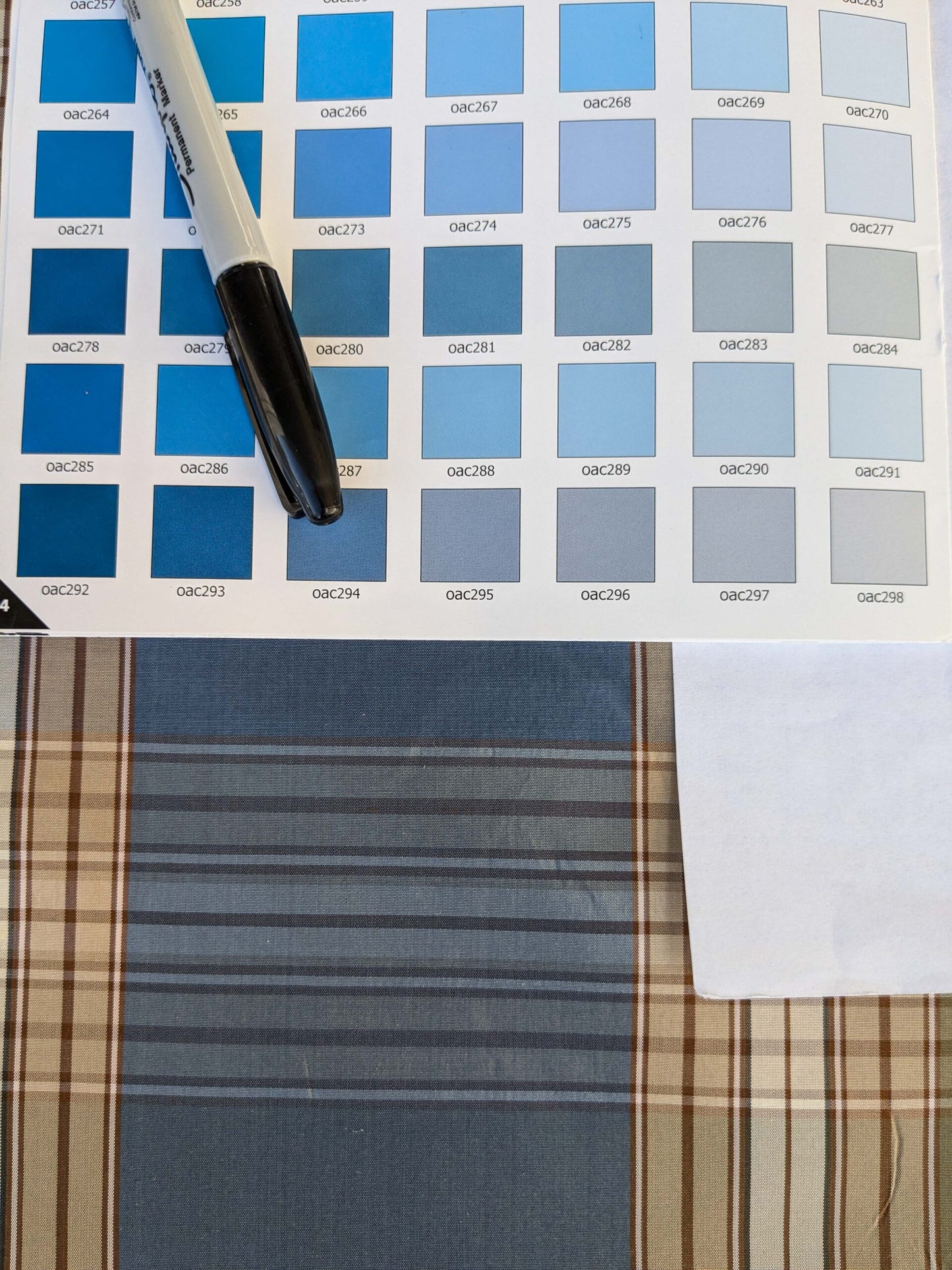 by yard Scalamandre Swan Plaid Silk Plaid Check Tartan Blue Neutral Silk Taffeta Crisp Multi MSRP USD156/y