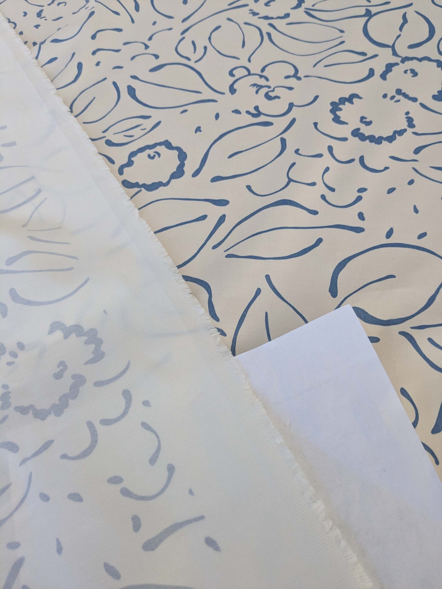 by yard Scalamandre Brooks Delphinium on White Modern Art Floral Print Cotton MSRP USD 180/y