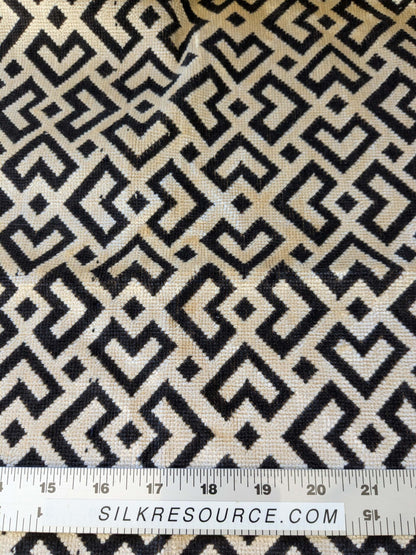 2.4 yard Scalamandre Colony Roma Raff Nero Beige Black Geometric Linen Velvet Geometric  MSRP USD 300+/Y