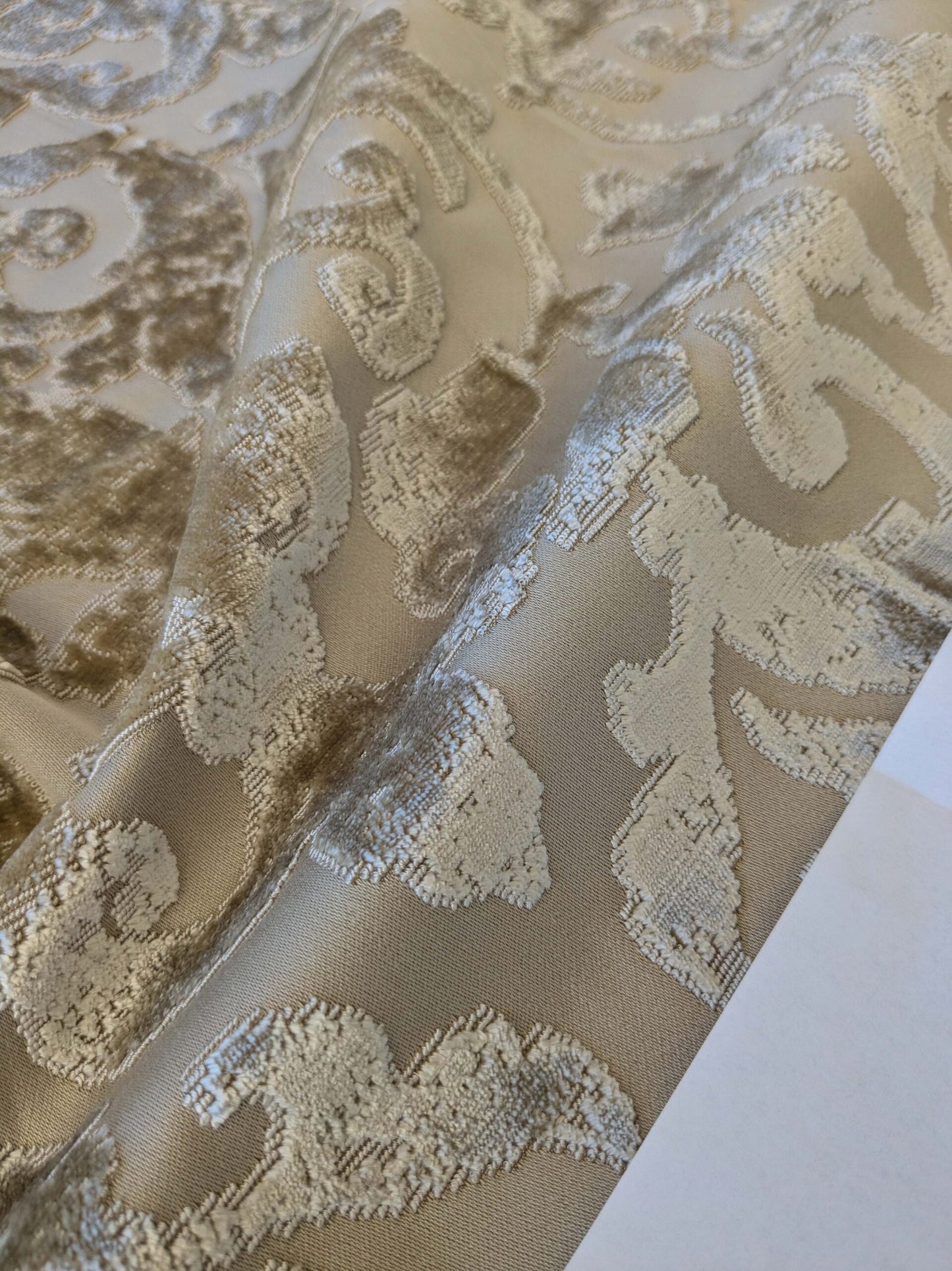 0.7 yard with Corner Cut Scalamandre Venezia Silk Velvet Beige Renaissance MSRP USD 596/Y