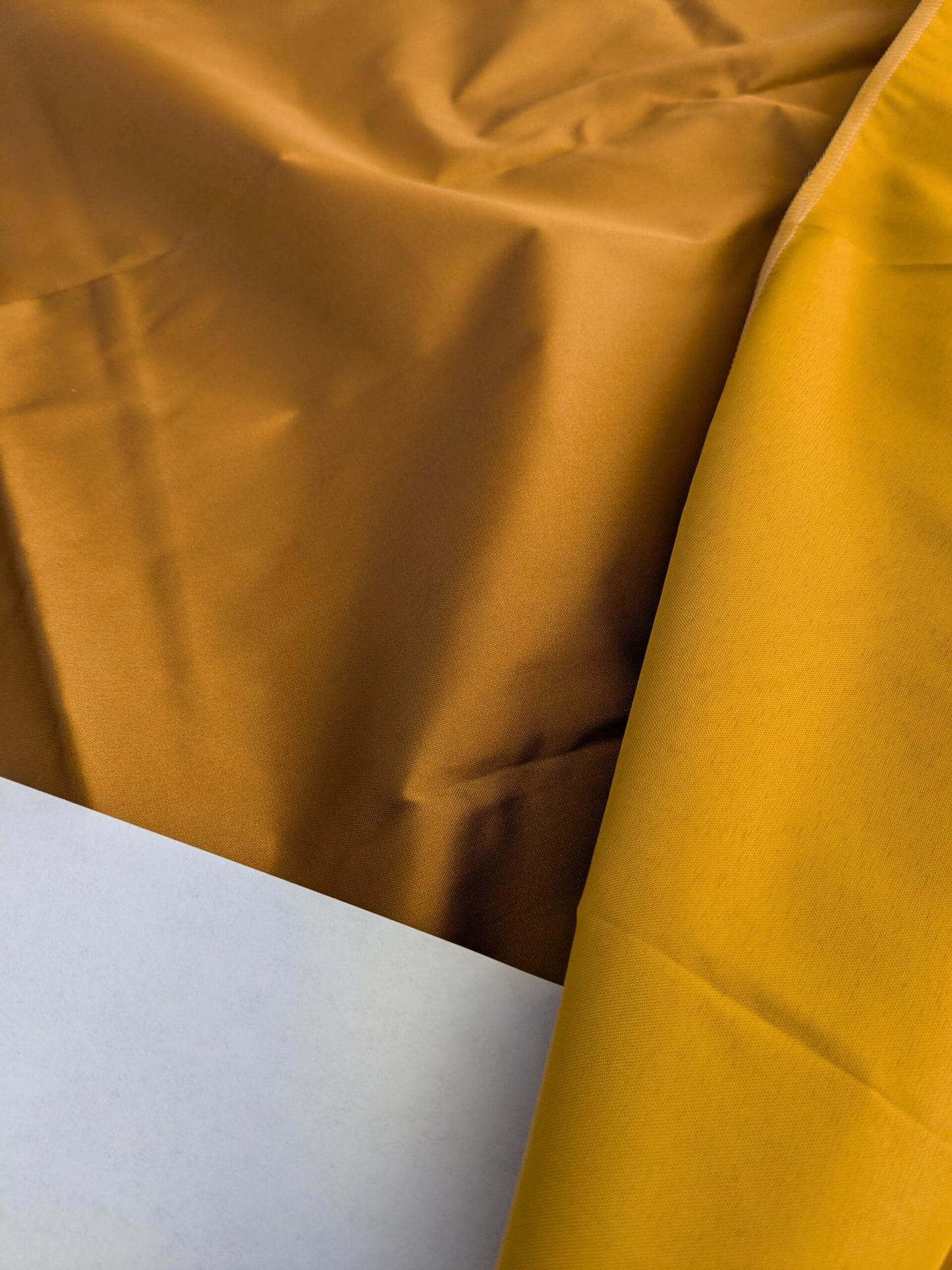 39 EV45 Square Scalamandre Lelievre Paris Psyche Reversible Curry Gold Orange Polyester Solid Taffeta