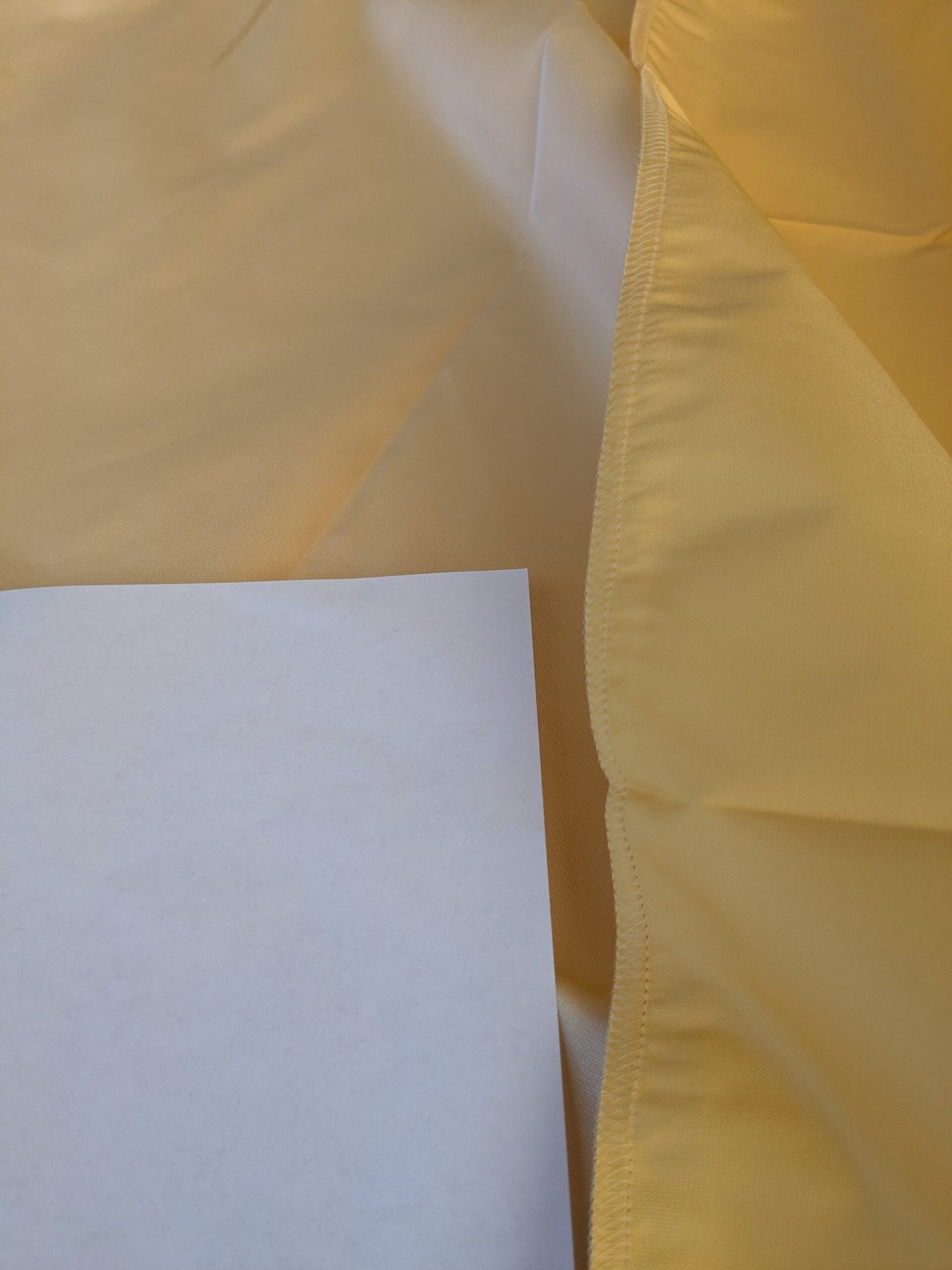 40 EV45 Square 27" x 27" Scalamandre Lelievre Paris Psyche Reversible Vanille Beige Polyester Solid Taffeta